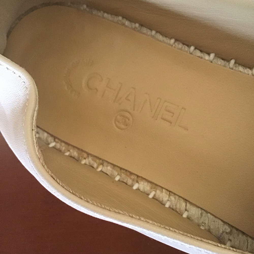 Chanel authentic lambskin cap toe espadrille flats beige/ black Sz 38 US 7.5/8 - Picture 4 of 10